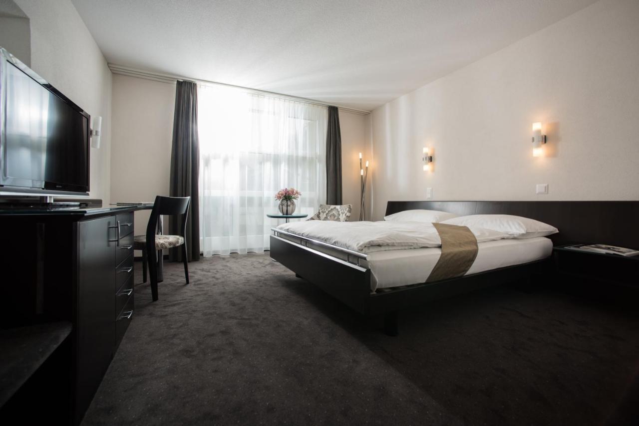לה שו דה פו Grand Hotel Les Endroits מראה חיצוני תמונה